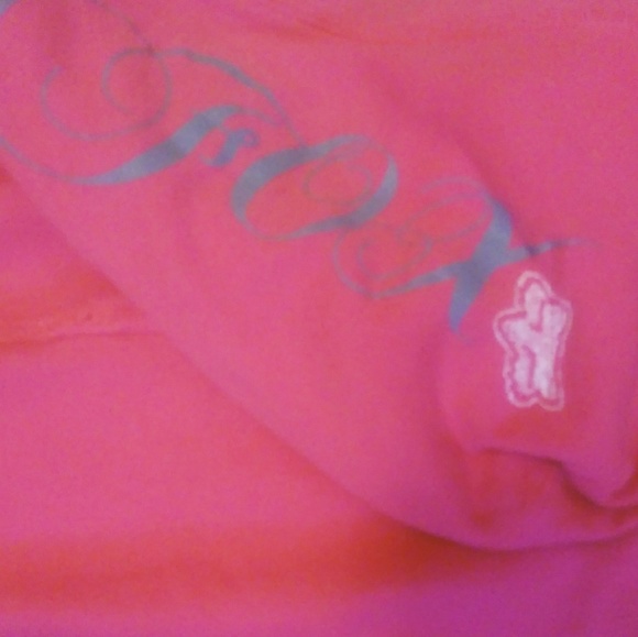 Pink short sleeved Fox hoodie - Picture 6 of 8